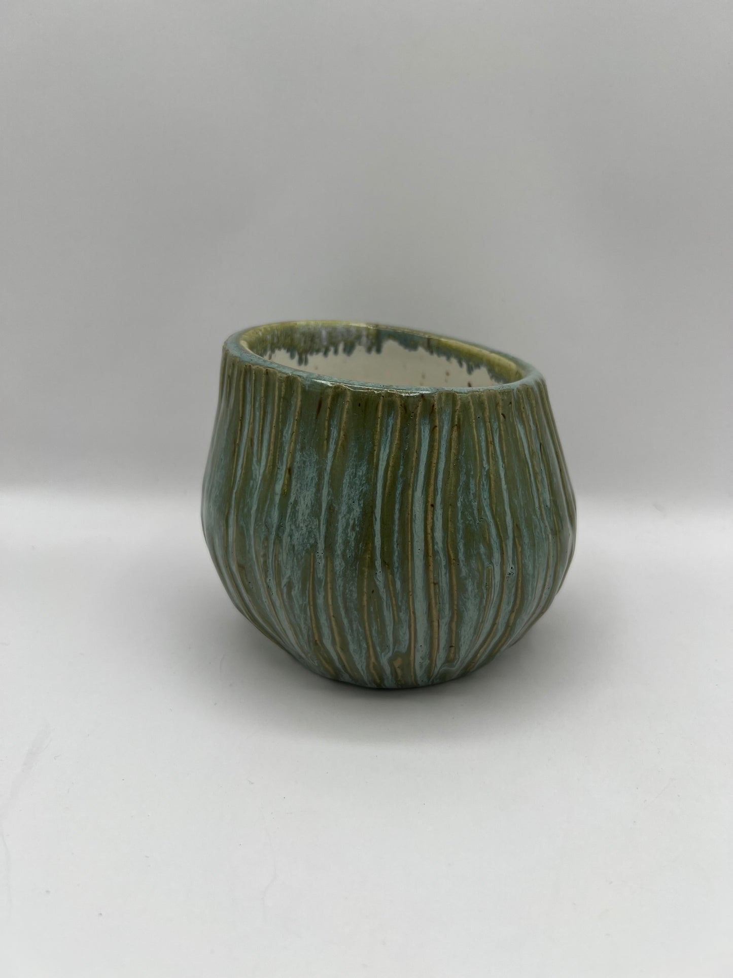 Handmade Forest Carved Vase – Nature-Inspired Ceramic Decor