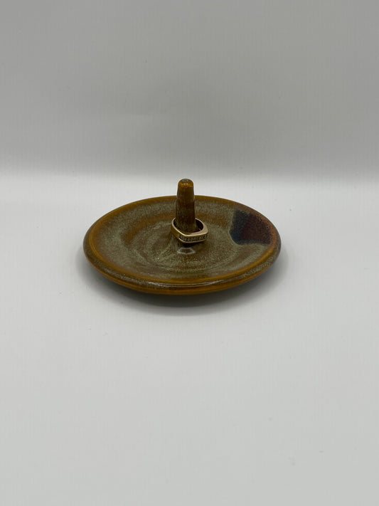 Large Earth Stoned Ring Holder