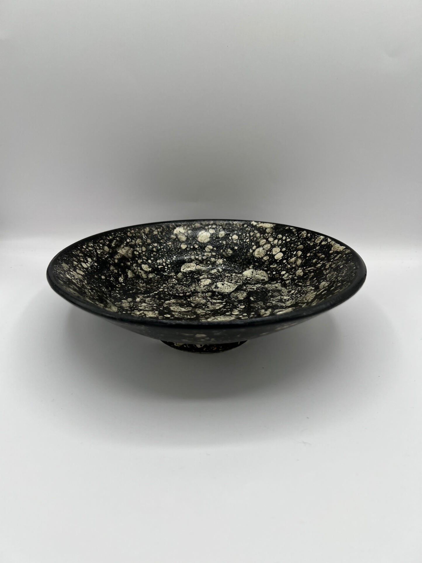 Monochrome Fanfare Bowl